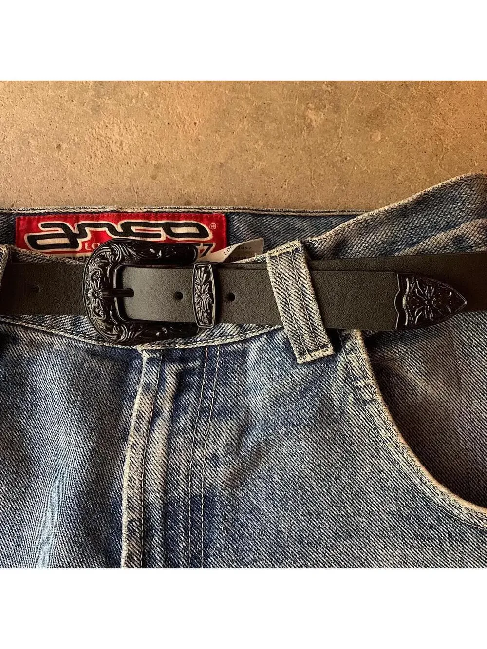 Vintage 90s style Black western belt with black belt buckle. 40 inches fits a